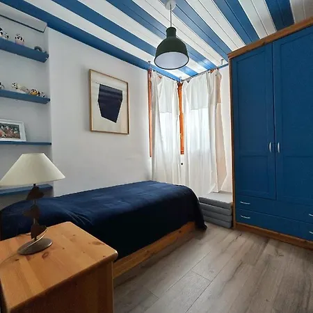 Giomein, Di Charme Artistico ,cir 0279 Apartamento